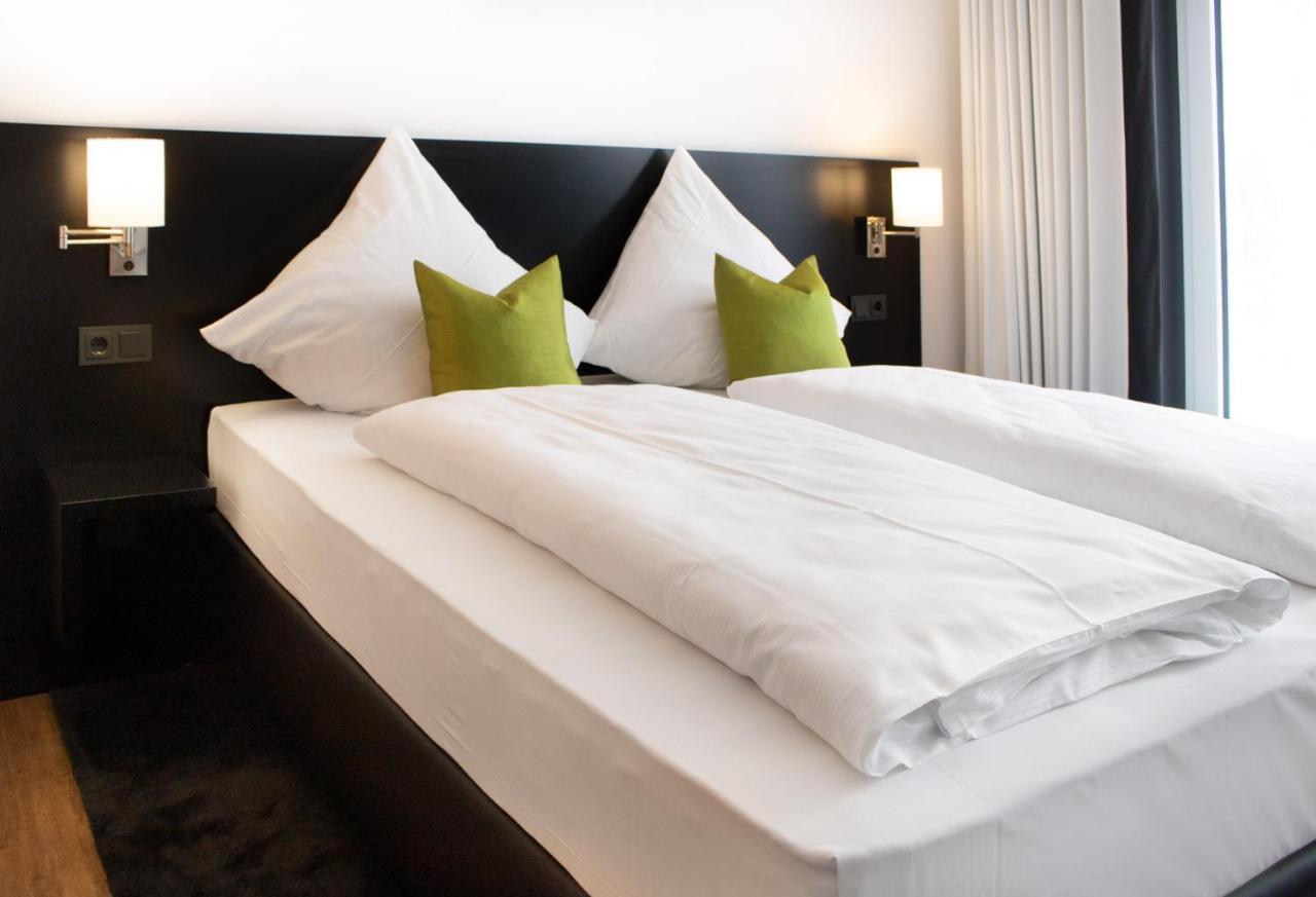 Ilm Hotel By Wmm Hotels อิลเมเนา ภายนอก รูปภาพ